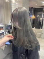 リリー(Lilley)&nbsp;天神/博多/韓国ヘア/ヨシンモリ/レイヤーカット