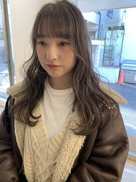 シキ 渋谷(siki) ハイトーン/ブリーチ/レイヤーカット/シアーカラー/渋谷/原宿