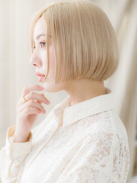 カバーヘア ブリス 戸田公園西口店(COVER HAIR bliss) ハイトーンカラーホワイトブロンド金髪ボブZ戸田公園20代30代
