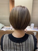 ウイバイファースト(u'i by first)&nbsp;シンプルなボブスタイル