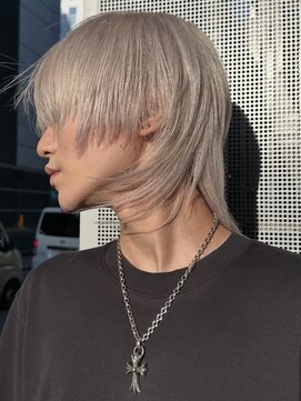 セルン(cerne) メンズウルフレイヤーウルフカットマッシュウルフハイトーン
