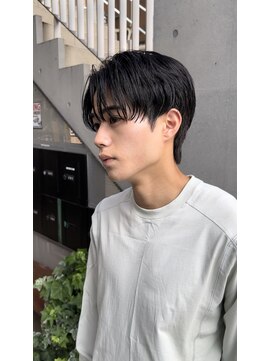 アコロン(acoron.) 10代/センターパート/刈り上げ/ダウンパーマ/池袋メンズカット