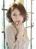 耳掛けボブ×ハニーベージュ