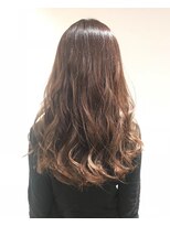 ビアンコ(BlANCO)&nbsp;【BLANCO】硬い髪質の方も♪柔らかさのあるカラー