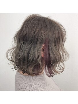 カリス(CHARIS) インナーピンクとハイベージュ