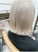 ○ホワイトグレージュ