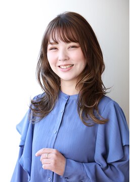 キッカ 本八幡店(CHICCA) ニュアンスインナーカラーロング