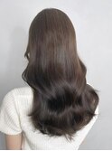 ラテグレージュ_斜めバンググレージュカラー_ba417561