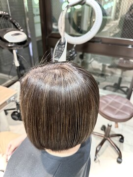 アッシュ 大泉学園店(Ash) 脱白髪染めハイライトカラー【Ash大泉学園 横山】