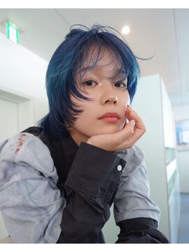 シキ 渋谷(siki) ハイトーン/ブリーチ/レイヤーカット/シアーカラー/渋谷/原宿