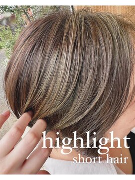 シャポン ハイライトで白髪ぼかしカラー