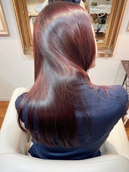 グランテテルアナ(Grand tete Luana)の写真/【蕨駅 西口徒歩3分】1人ひとりの髪質などを見極めて、担当スタイリストが丁寧に施術とご提案いたします。