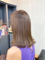 オト(oto)&nbsp;上品でナチュラル 大人可愛いミディアムスタイル