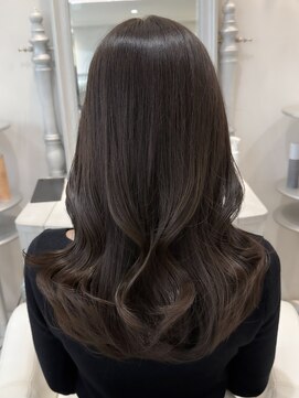 ザックラフィネ(ZACC raffine) オリーブベージュ/オリーブグリーン/ワンカラー/レイヤーカット