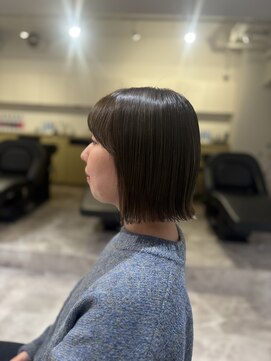 ソイクフ 四条大宮店(SOY-KUFU) 20代30代40代◎似合わせカット切りっぱなしボブオリーブグレー