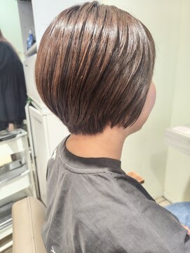 ヴィサージュファイン(VISAGE fine) ショートボブ/耳かけショート