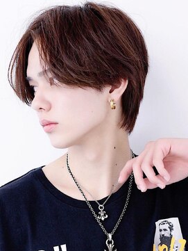 リップス 吉祥寺店 (LIPPS) ミディアムセンターパートウルフ