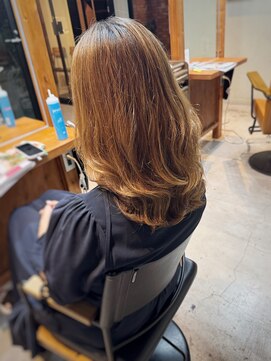 ロルド シェリ(Rold Cheri) 【山本智文】コテ巻き風デジタルパーマレイヤーカット