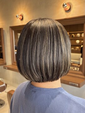 オーガニックトリコ 所沢(organic+tricot) 40代50代◎秋カラー◎大人グレージュハイライト×ショートボブ