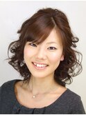 エアリー感重視のふわふわパーマスタイル
