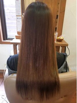 ヘアーショップ あると(Hair Shop)の写真/当店イチオシは【スイングストレート[生コラーゲン入り]】抜群のモチ×ダメージレス!理想の艶ストレートへ*
