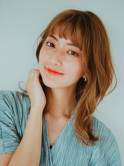 無造作ヘアスタイル