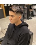ワイルドアップバングフェードかきあげサイドパートショート