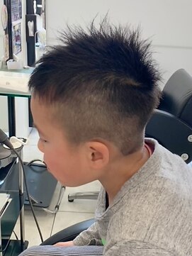 アヴソリューク(Absoluk) 小学生ソフトモヒカン