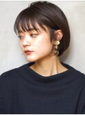 おさまるシンプルなショートボブ