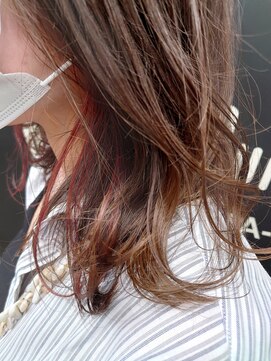 ネオリーブルノン 日吉(Neolive Runon) ワインレッド×インナーカラー