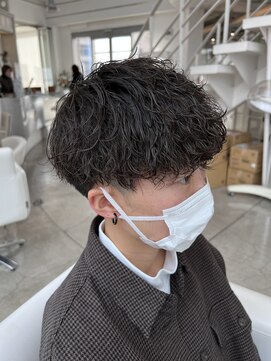 ブランコジーサウス(BLANCO G South) 波巻きスパイラルパーマ×刈り上げマッシュ