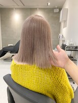 オンリー(ONLY.) ミルクティーベージュ × 切りっぱなしロブ