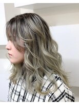 シティ(city)&nbsp;シャドールーツシルバー_外国人風カラー_バリアージュ_艶感