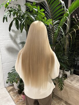 スタン 渋谷(Stam) ホワイトブロンドハイトーンウルフレイヤーケアブリーチ渋谷駅