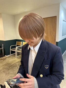 ジャンクス 千葉(junks) メンズライク/ベージュ／ブリーチ/juri