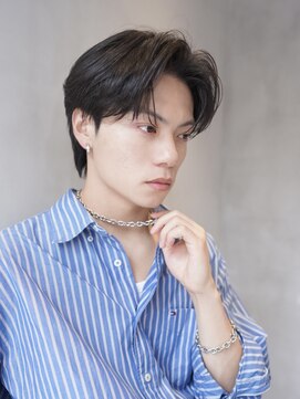 ニコ トウキョウ ヨコハマ(nico) 毛流れセンターパートニュアンスパーマカルマヘアメンズパーマ