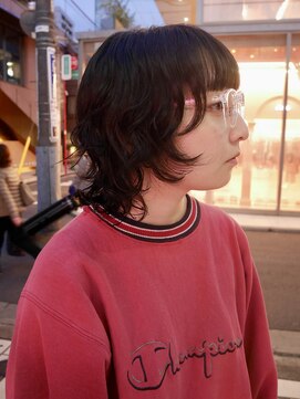 アクアオモテサンドウ(ACQUA omotesando) △ウルフカットウルフパーマブルーブラックデジタルパーマ