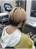 ツートーン丸みショートボブケアブリーチレイヤーカット
