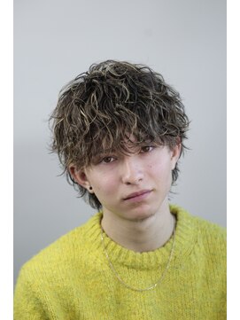 レイ(REI) ツイストスパイラルマッシュウルフ