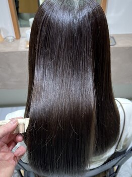 ソラ(SOLA)の写真/【口コミ評価4.8超】ただのトリートメントではなく,Aujuaと心地よいヘッドスパを組み合わせた贅沢な体験を*