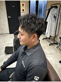 スパイキーパーマ