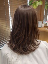 ラメールアヴェダ イオンモール秋田店(Lamelu AVEDA)&nbsp;ミディアムレイヤー