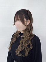 ヘアー アレス(hair ales) 編み上げハーフツイン