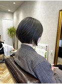 ショートボブ