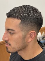ブレイズマン(BLAZEMAN) 海外バーバー仕込みのナチュラルフェード
