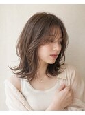 顔まわりレイヤーでくびれヘア/シースルーバング/20代30代池袋