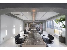 『施術』-実力のある美容師の技術をリーズナブルに-