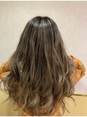 【外国人風☆】グレージュバレイヤージュ