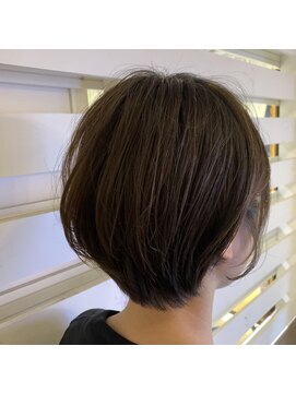 サンクチュアリー ウィズ コネクト(Sanctuary with connect) ☆sanctuary前下がりボブ ナチュラルボブスタイル☆30代40代50代