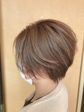 浪漫館 サンク(CINQ) ショート ハンサムショート 耳かけ @岩下裕紀